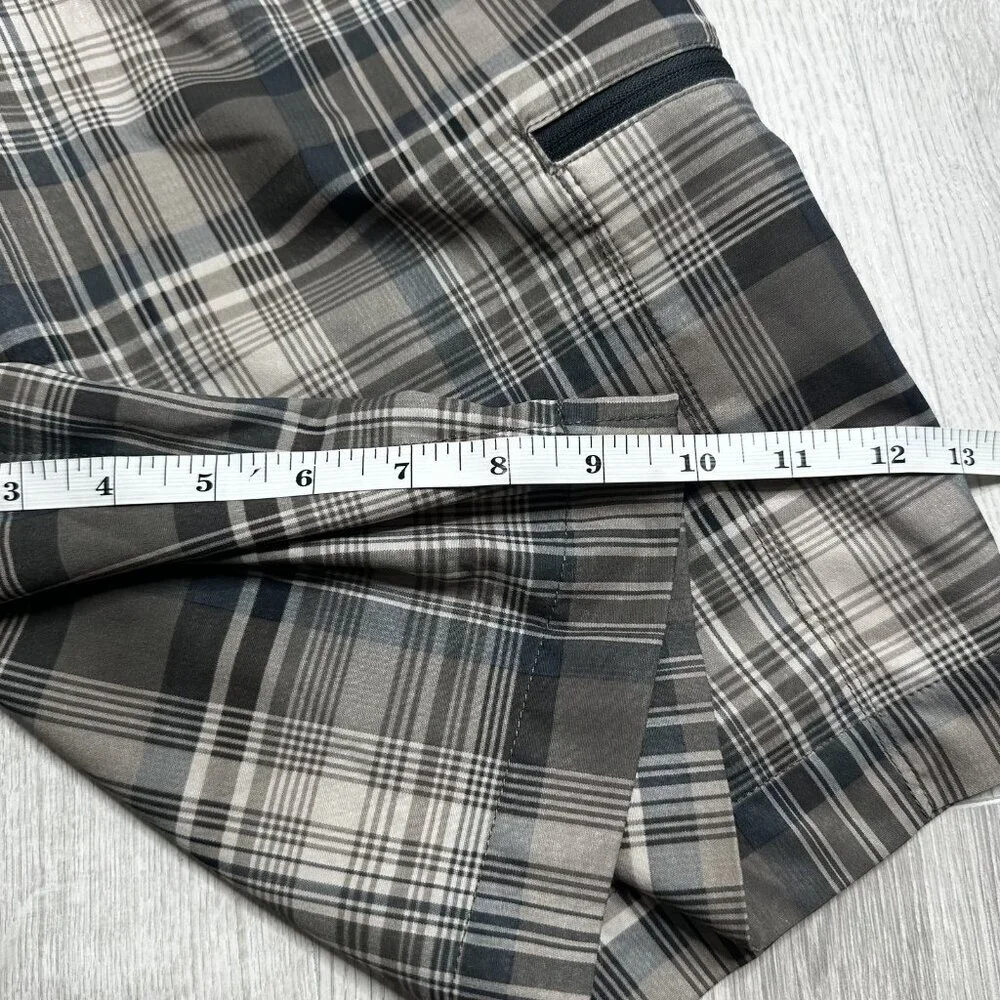 North Face Shorts Mens 40 Green Black Plaid Hiking Outdoor Cargo Performance Zip